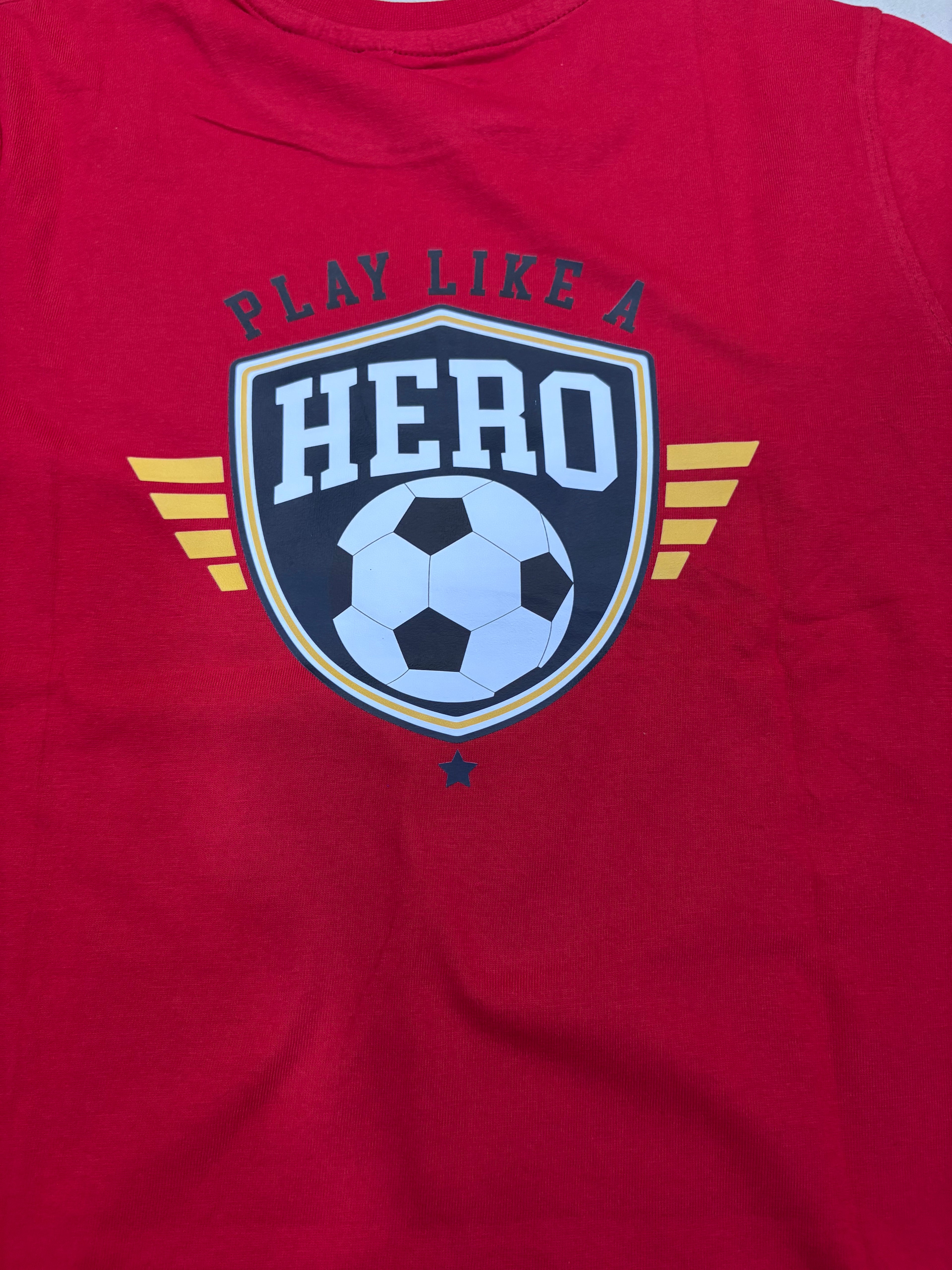 "Play Like a Hero" Soccer Graphic T-Shirt – Red